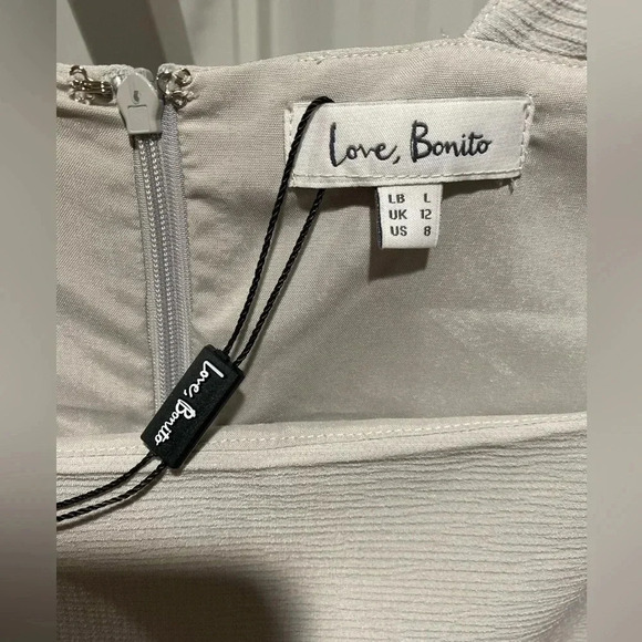 Love, Benito Square Neck Shirt Sleeve Light Gray Dress Size Large NWT - Picture 4 of 11